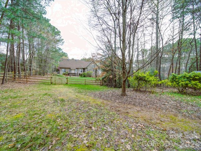 7184 Seagrass Circle, Denver, NC 28037