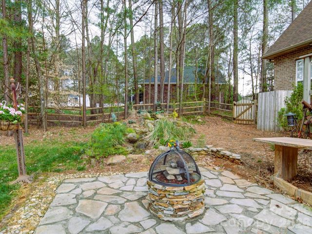 7184 Seagrass Circle, Denver, NC 28037