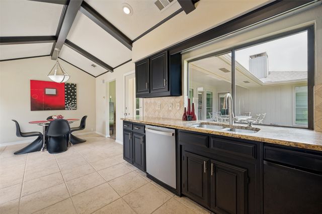 2005 Stain Glass Drive, Plano, TX 75075