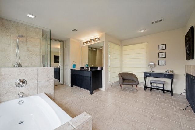 2005 Stain Glass Drive, Plano, TX 75075