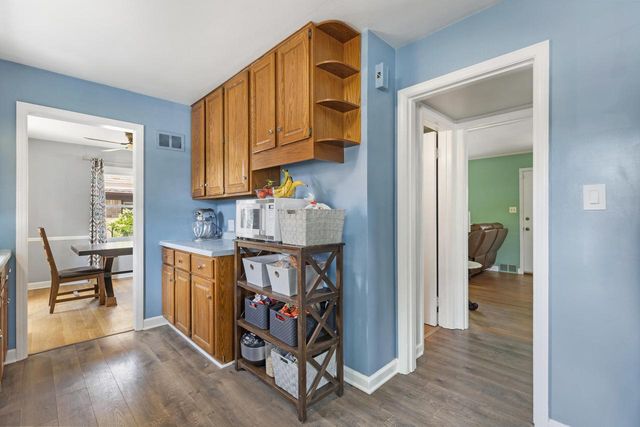 2879 S 44th STREET, Milwaukee, WI 53219