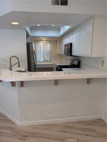 208 Santa Rosa Court 208, Laguna Beach, CA 92651