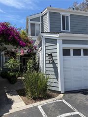 208 Santa Rosa Court 208, Laguna Beach, CA 92651