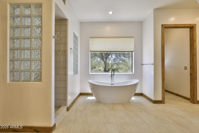 11965 E LARKSPUR Drive, Scottsdale, AZ 85259