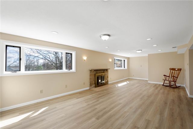 330 Center Grange Rd, Center Twp, PA 15061