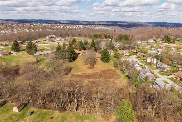 330 Center Grange Rd, Center Twp, PA 15061