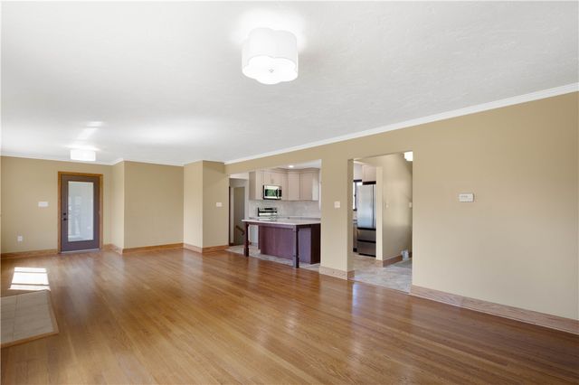 330 Center Grange Rd, Center Twp, PA 15061