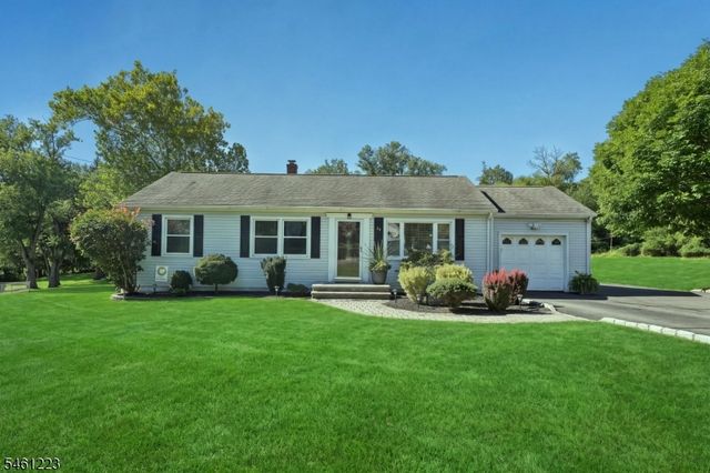 23 Huyler Rd, Branchburg Twp., NJ 08876