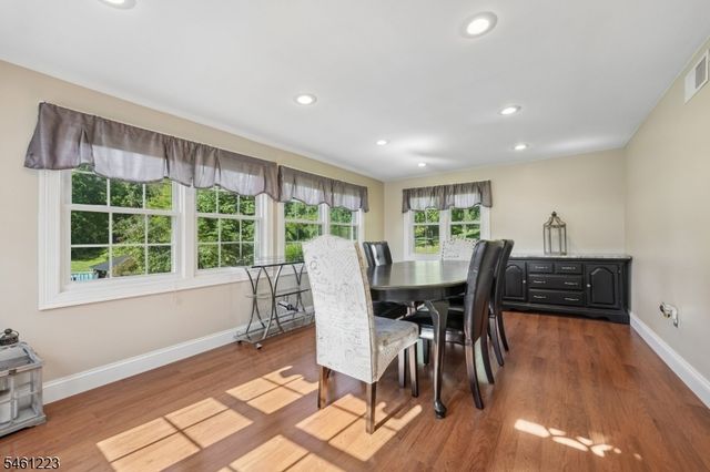 23 Huyler Rd, Branchburg Twp., NJ 08876