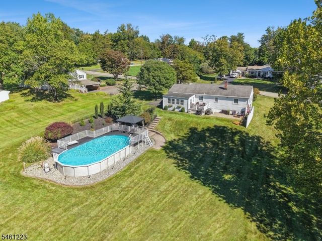 23 Huyler Rd, Branchburg Twp., NJ 08876