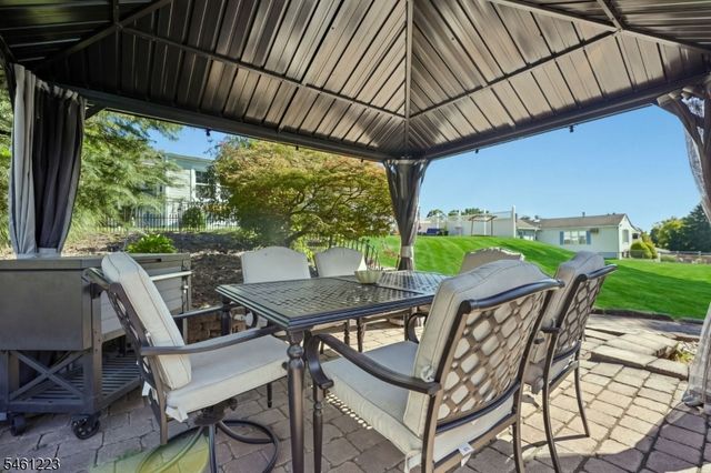 23 Huyler Rd, Branchburg Twp., NJ 08876