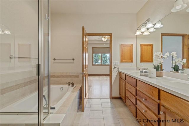 1126 WHITE WATER CT, Cheyenne, WY 82009