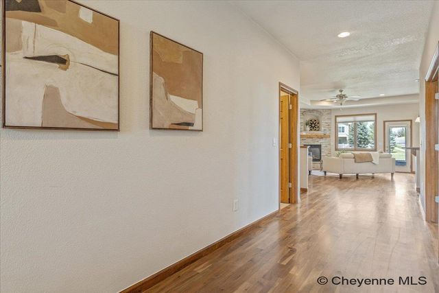 1126 WHITE WATER CT, Cheyenne, WY 82009