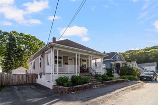 5 Webster Street, Lincoln, RI 02865