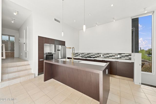 4410 N 27TH Street 6, Phoenix, AZ 85016