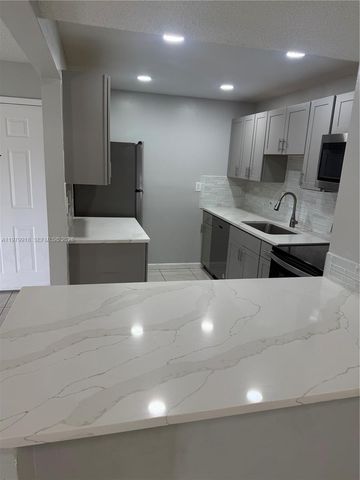 469 NE 207th Ln 108, Miami, FL 33179