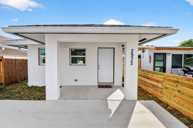 2932 Saginaw Avenue, West Palm Beach, FL 33409