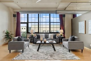 1901 E Hennepin Avenue 105, Minneapolis, MN 55413