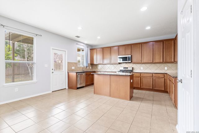 1514 Desert Candle, San Antonio, TX 78245