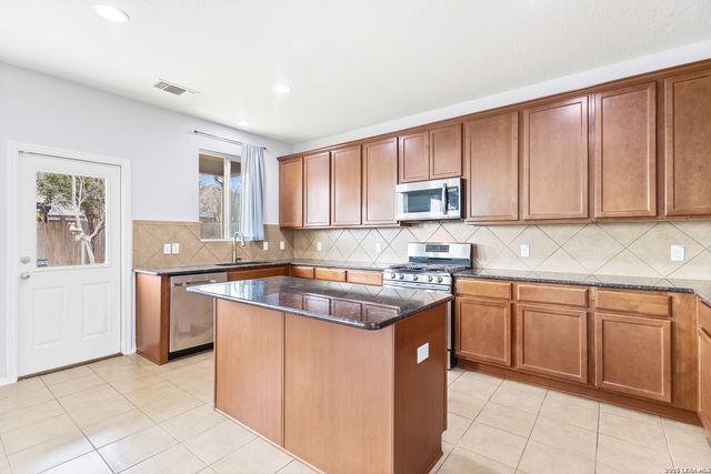 1514 Desert Candle, San Antonio, TX 78245