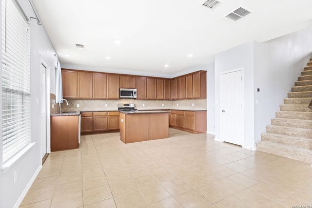 1514 Desert Candle, San Antonio, TX 78245