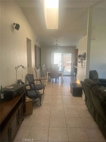 28450 Sycamore, Highland, CA 92346