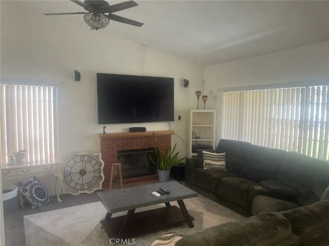 28450 Sycamore, Highland, CA 92346