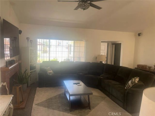 28450 Sycamore, Highland, CA 92346