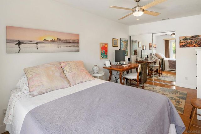 1858 Laurel Rd, Oceanside, CA 92054