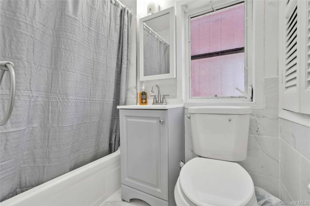 10762 106th Street, Ozone Park, NY 11417