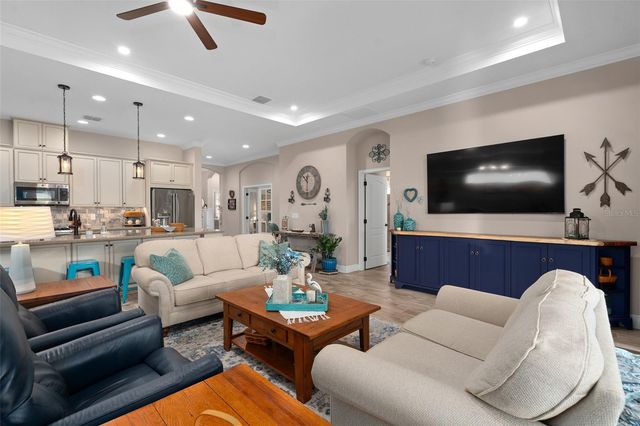2705 STARGRASS CIRCLE, Clermont, FL 34715