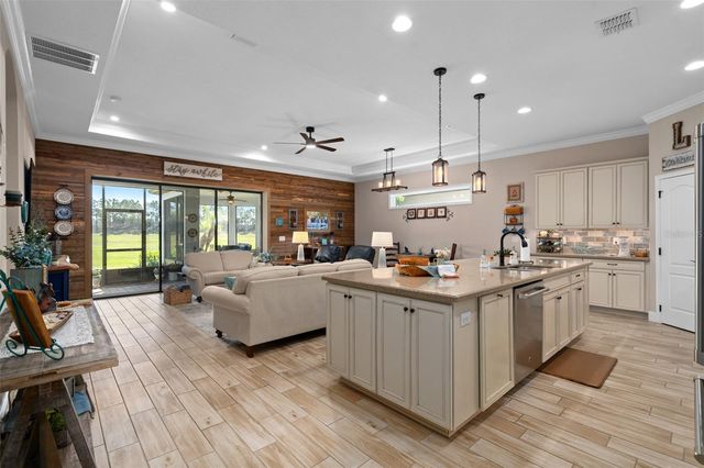 2705 STARGRASS CIRCLE, Clermont, FL 34715