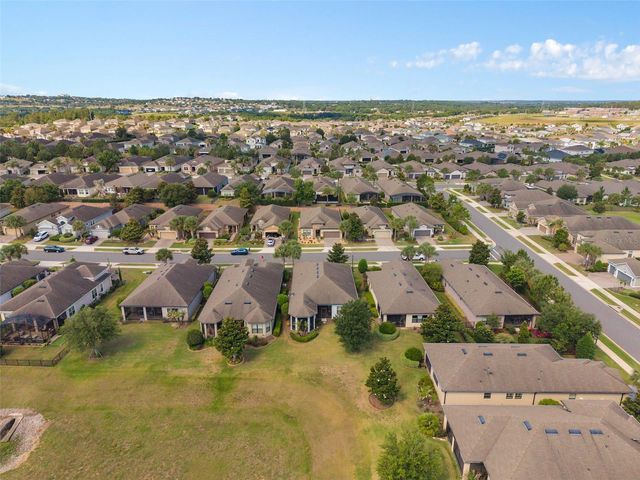 2705 STARGRASS CIRCLE, Clermont, FL 34715