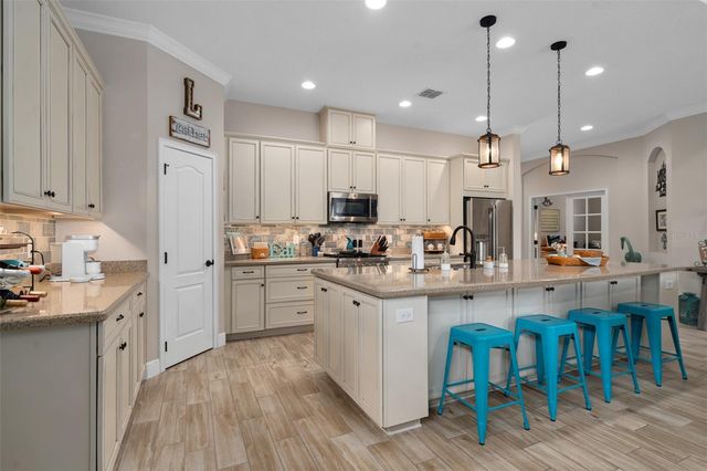 2705 STARGRASS CIRCLE, Clermont, FL 34715