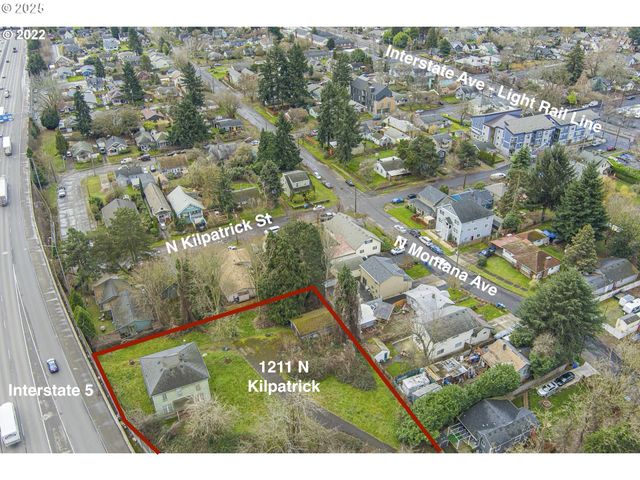 1211 N KILPATRICK St, Portland, OR 97217