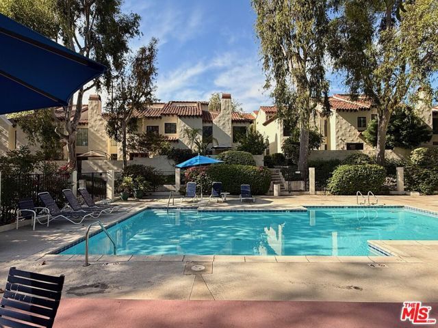 514 Garfield Avenue B, South Pasadena, CA 91030