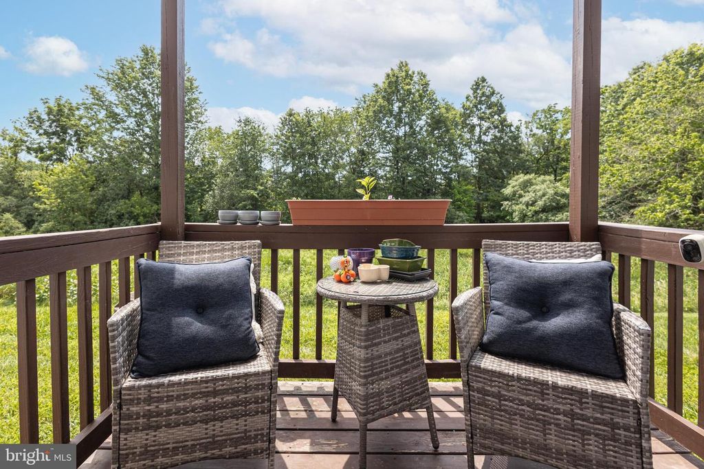 112 WHEATSHEAF LN, Telford, PA 18969