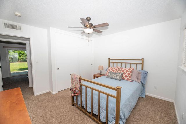 14892 Lipson Avenue, Visalia, CA 93292