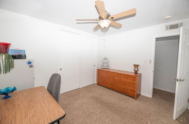 14892 Lipson Avenue, Visalia, CA 93292