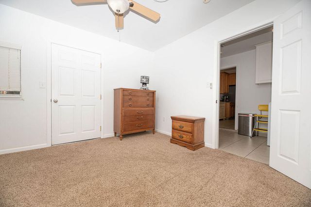 14892 Lipson Avenue, Visalia, CA 93292