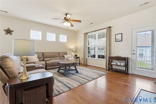 8164 Bridle Creek Ter, Hanover, VA 23111