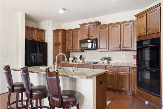 8164 Bridle Creek Ter, Hanover, VA 23111