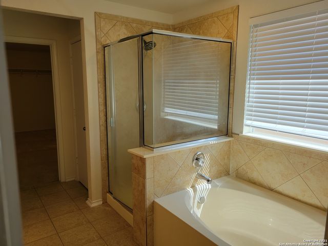 10919 Fox Crest, Live Oak, TX 78233