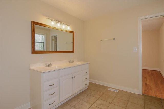 336 Princess Avenue, Woodstock, GA 30189