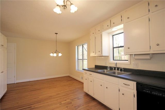 336 Princess Avenue, Woodstock, GA 30189