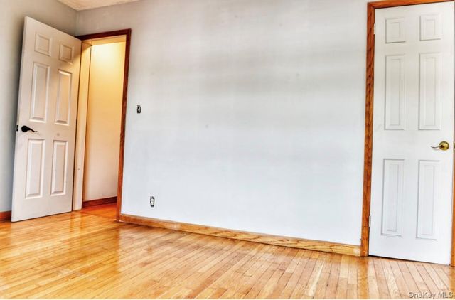 986 77th Street, Brooklyn, NY 11228