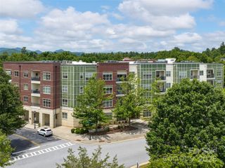 42 Schenck Parkway 306, Asheville, NC 28803
