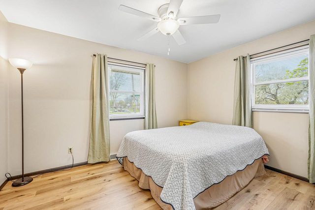 11830 Florist AVENUE, Milwaukee, WI 53225