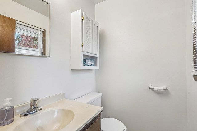 11830 Florist AVENUE, Milwaukee, WI 53225