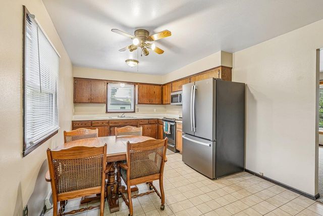 11830 Florist AVENUE, Milwaukee, WI 53225